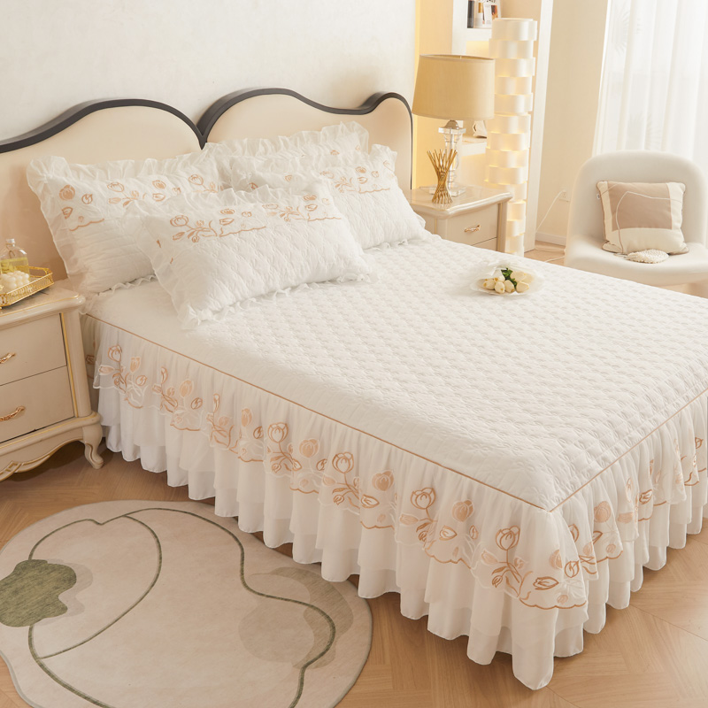 轻奢高端加厚床单床裙床罩单件白色蕾丝花边夹棉四季通用床盖套件