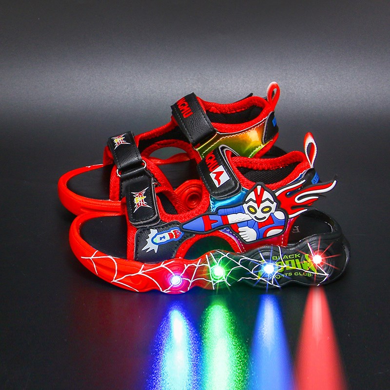 带灯凉鞋男童2岁宝宝凉鞋发光软底中童沙滩鞋超轻亮灯儿童6岁凉拖
