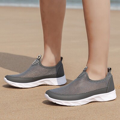 夏天鞋底镂空透气一脚蹬网鞋男脚底通风单层薄款男鞋玩水嗍溯溪鞋