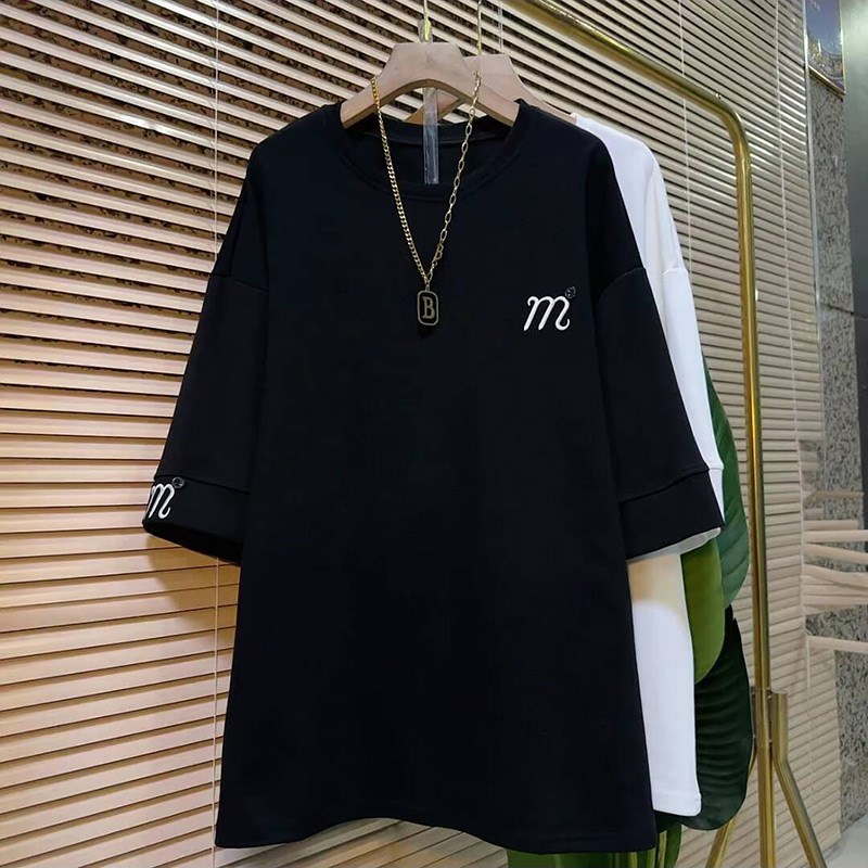 胖妹妹大码女装冬季新款时尚字母百搭落肩遮肉中袖TW恤衫宽松上衣