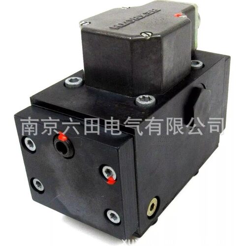 全新 REXROTH R900956598 气门 4WS2EM10-51/75B11T315K31DV