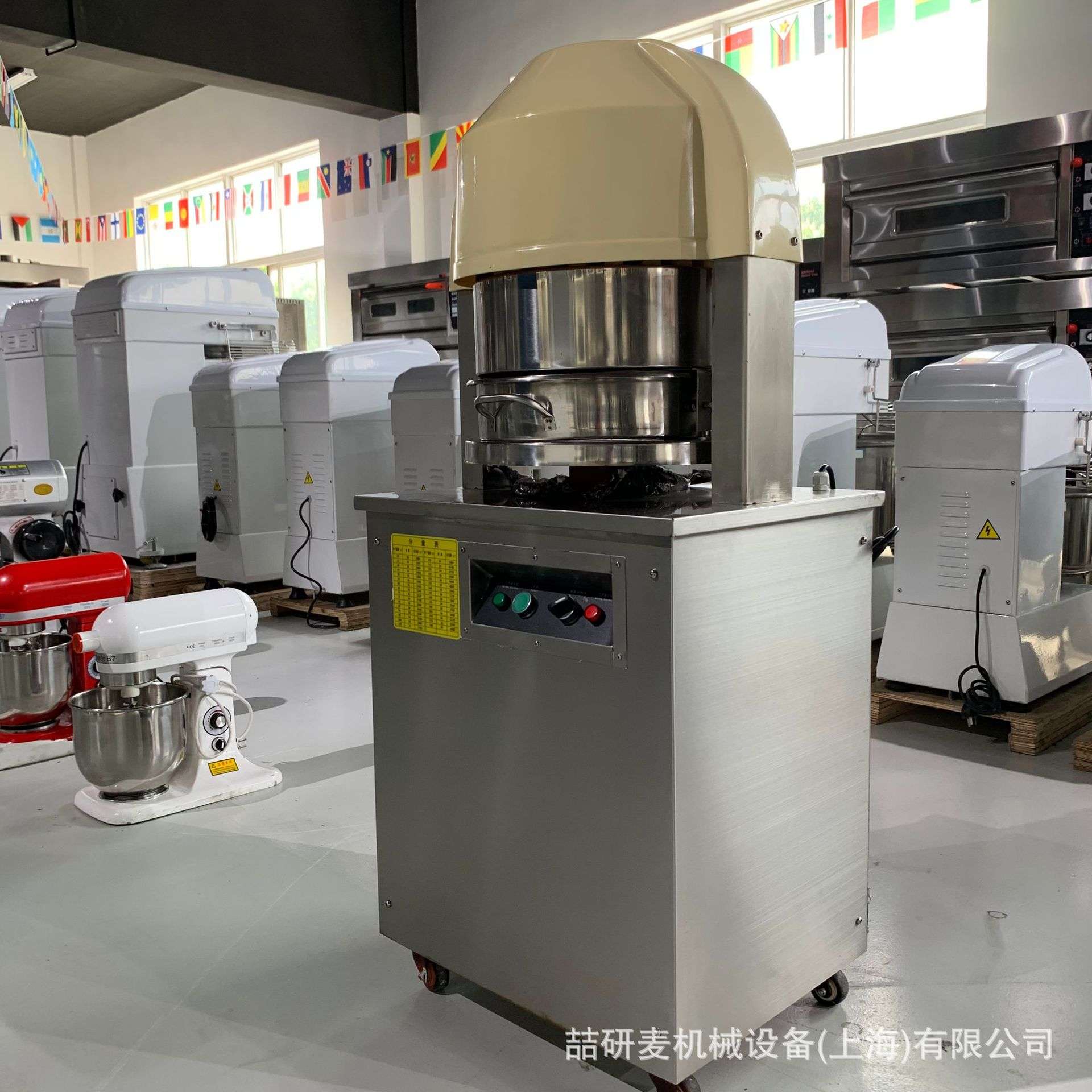 电动面团分割机 可分割30-120g面团 一键分割36块面团切割机
