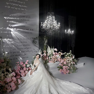 新款婚庆铁艺丁达尔效应投射灯箱韩式婚礼舞台投射灯光道具摆件灯