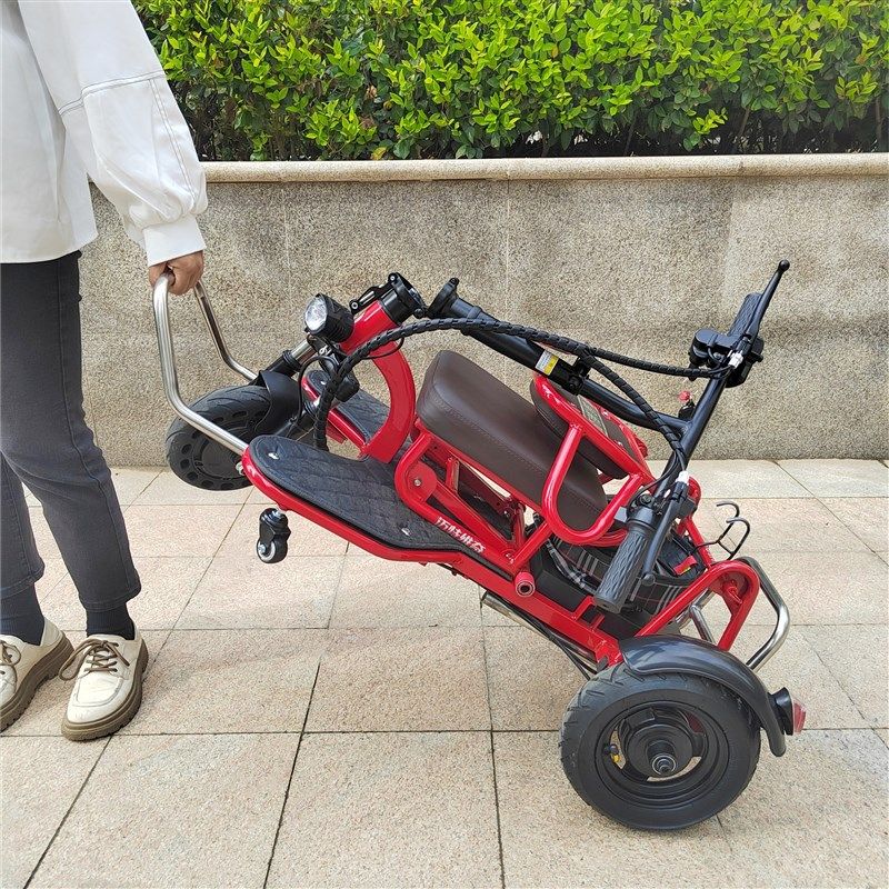 老年专用代步车/电动三轮车/一键B可折叠轻松出行/老年人安全出行