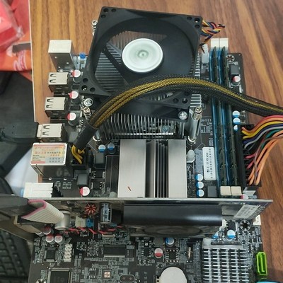 议价 x58主板+E5645六核十二线程套装