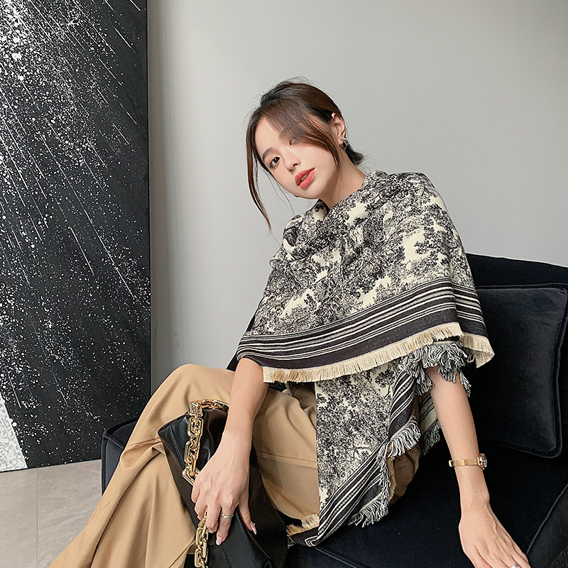 空调房地铁e披肩大方巾毛毯子夏办公室外搭午睡保暖护肩颈两用围,服饰配件/皮带/帽子/围巾,围巾/丝巾/披肩,淘宝优惠券,粉丝福利购,淘宝优惠卷