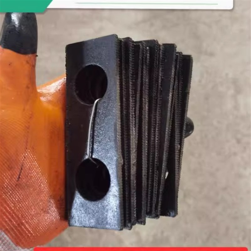 4毫米厚度锤片粉碎m机饲料机加厚耐磨锰钢锤片可定制厚度4毫米的