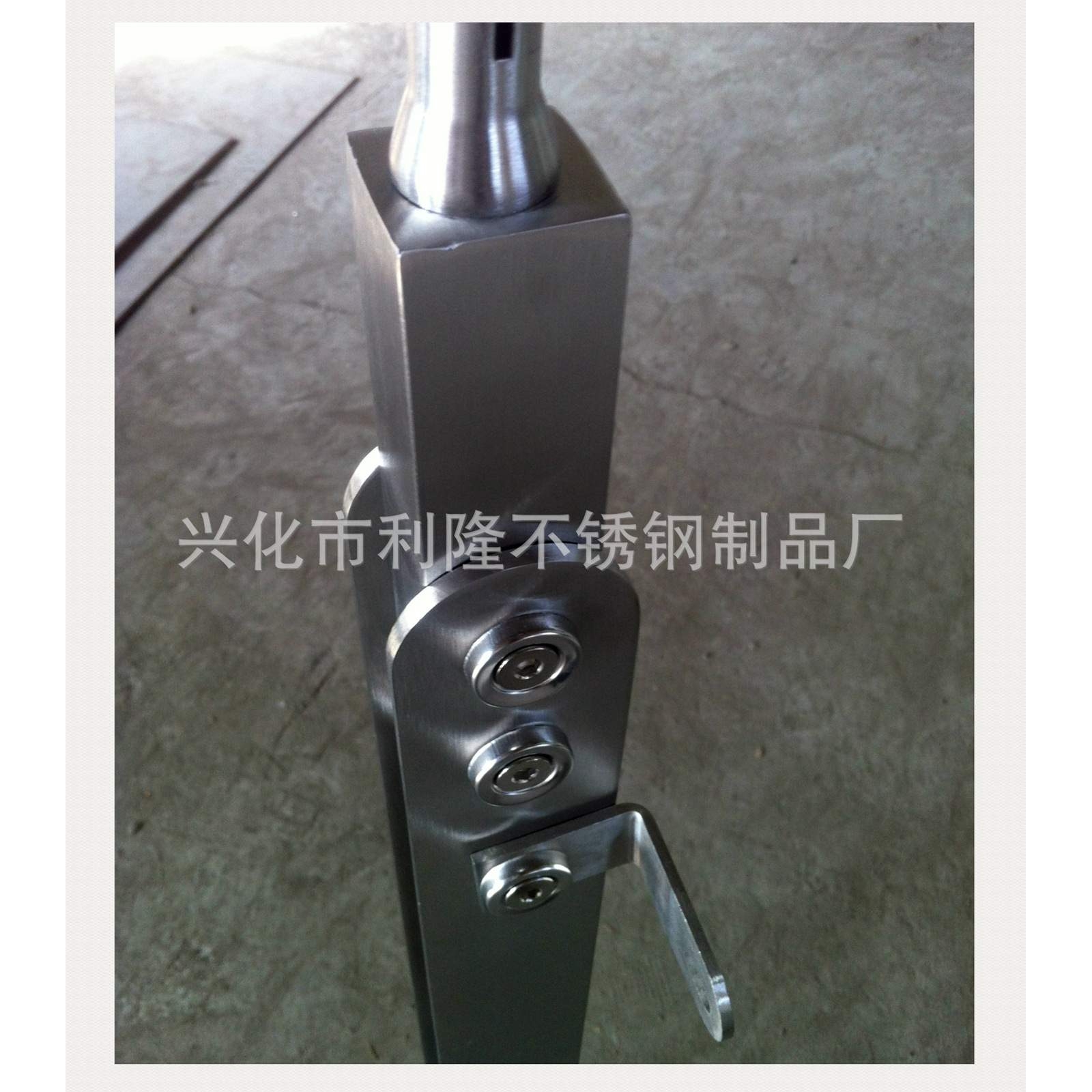 生产家装不锈钢楼梯栏杆  阳台护栏立柱  304 201
