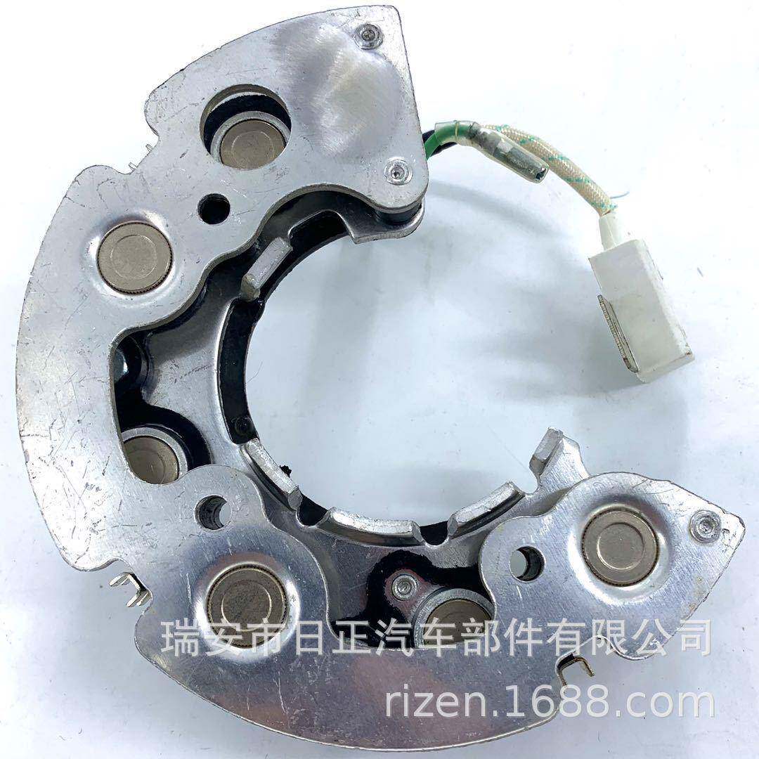 供汽配适用于KAMAZ(卡玛斯）汽车发电机整流器/整流桥