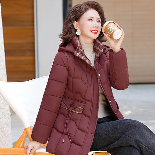 妈妈冬装2025新款羽绒棉衣加绒加厚棉服中老年女装棉袄连帽外套