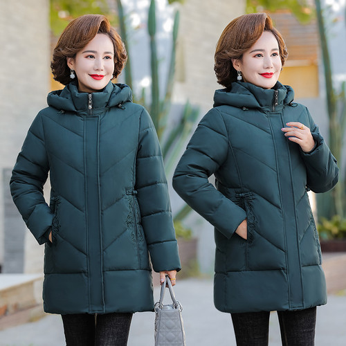 中老年人冬装女妈妈装2025加厚羽绒棉服大码连帽保暖老人防寒棉衣