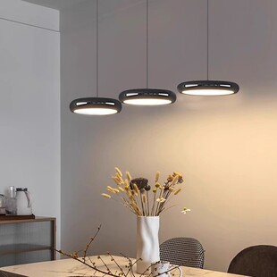 高级感轻奢风客厅灯餐厅吊灯现代简约创意飞碟吧台灯北欧床头吊灯