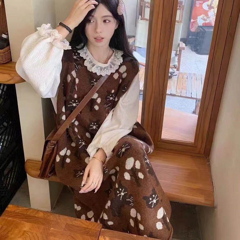 森系卡通猫咪背心连衣裙大码圆领提花叠穿连衣裙俏皮可爱针织裙女