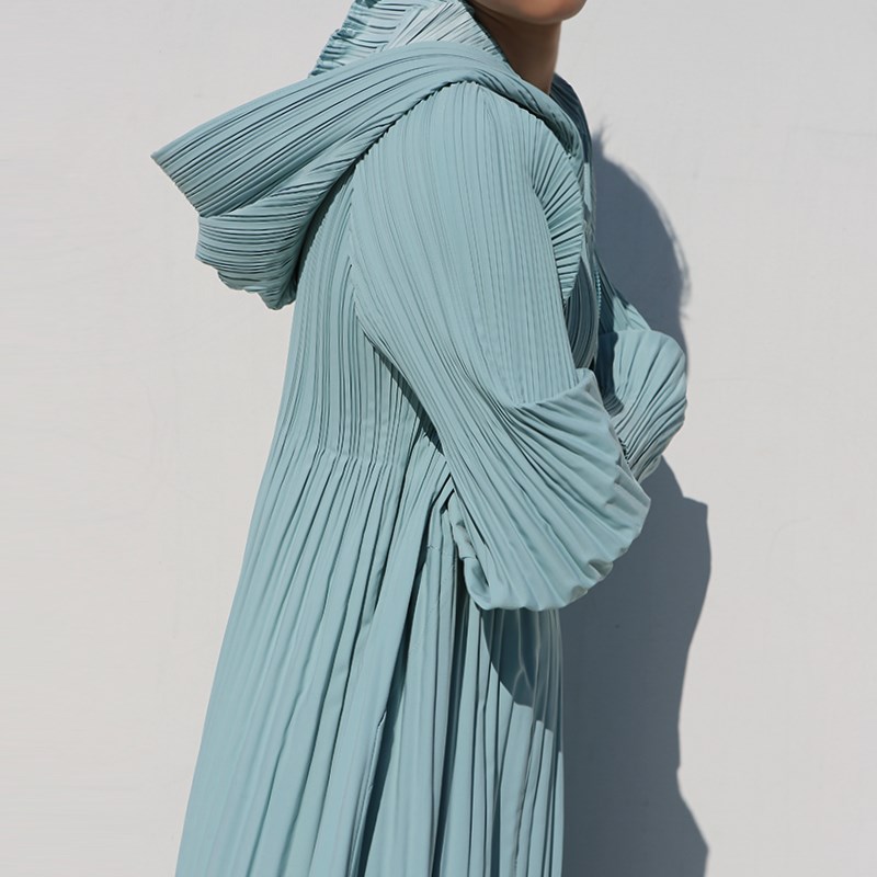 ORSOtoGO褶皱风衣a型极简连帽中长款外套春装宽松大码女装2025新