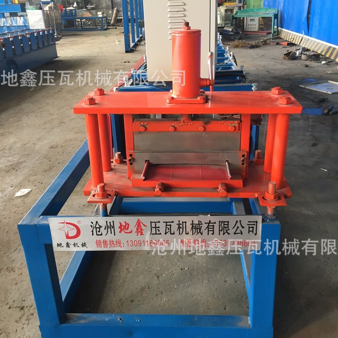 278围挡板设备彩钢围挡板制作施工建筑工地围挡板压瓦机地鑫图片