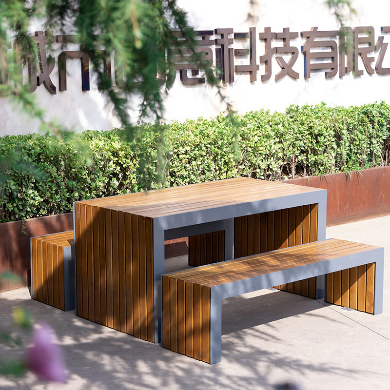 户外休闲桌椅 防腐木组合坐凳 公园长椅景观园林广场桌凳定制
