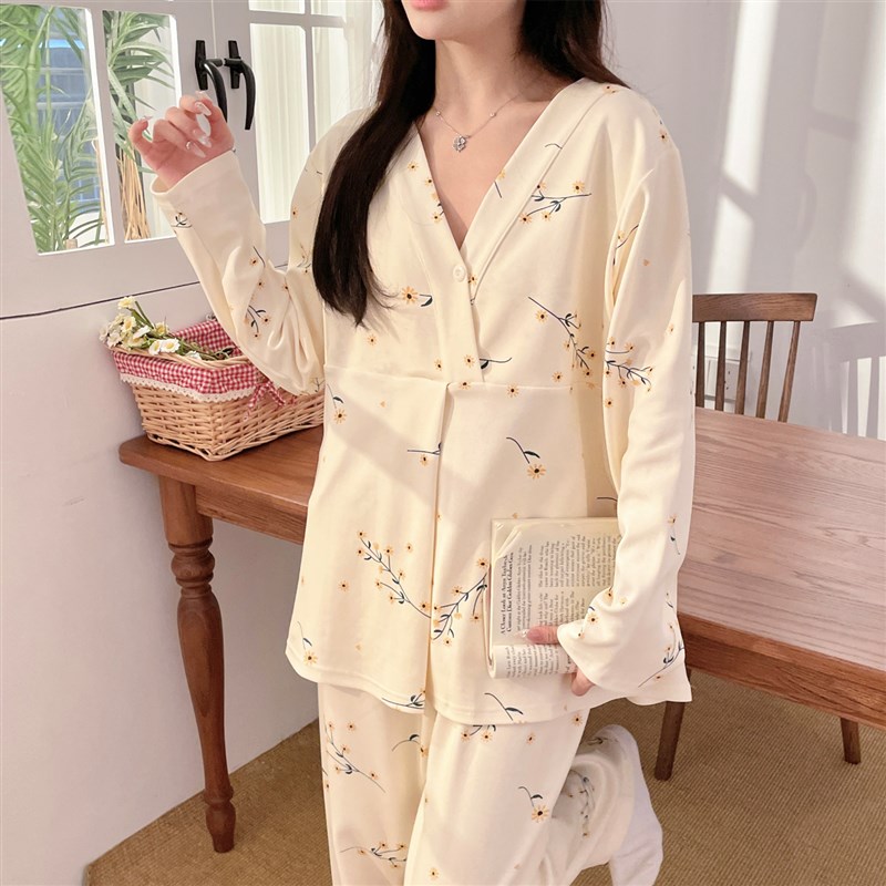 秋喂奶月子服纯棉9月份8产妇孕妇睡衣夏薄款夏季哺乳衣外出辣妈款