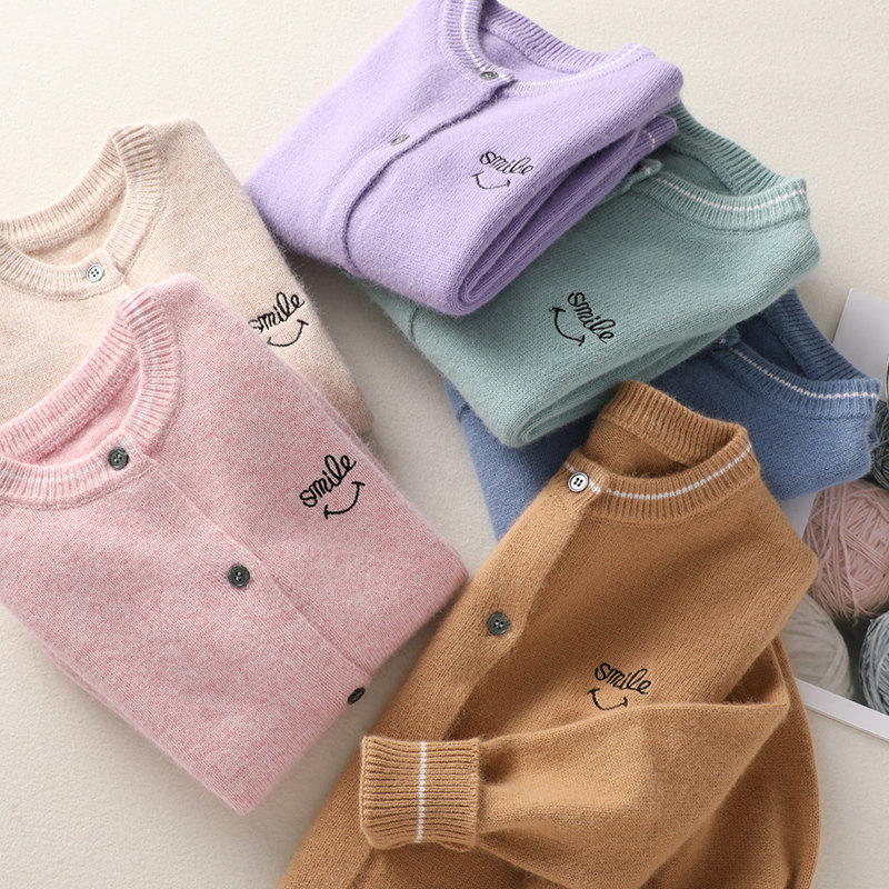 秋冬季儿童羊绒衫开衫圆领女童毛衣男童装宝宝小孩针织外套亲子装