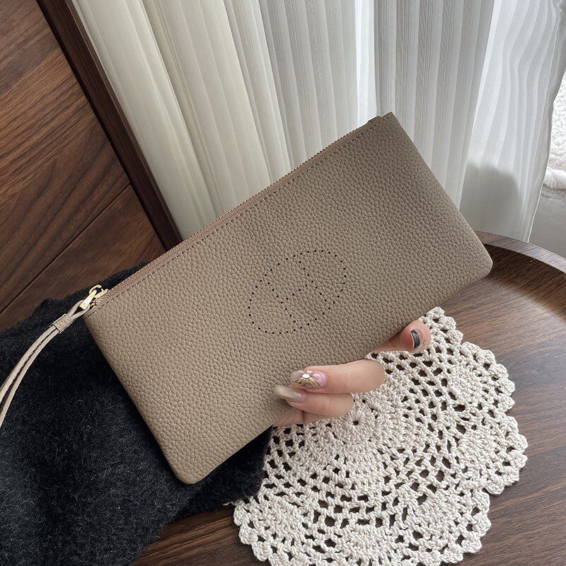 手拿包女新款高级感m手包精致高档长款钱包手抓包大容量小包包轻