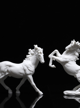 陶瓷白瓷马摆件一对招财办公室客厅装饰品工艺品生肖马到成功礼品