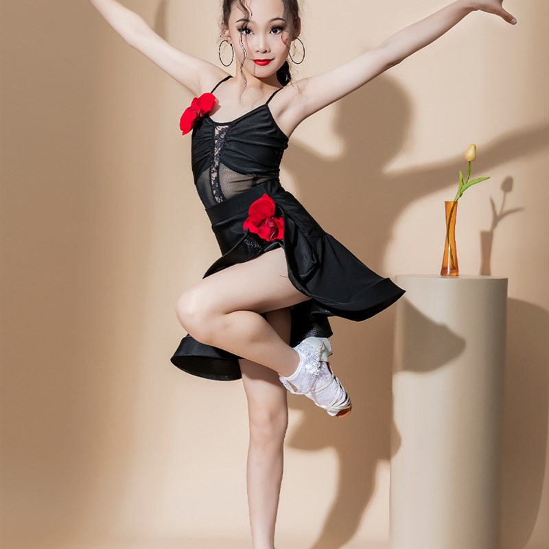 少儿拉丁舞服装女孩新款夏季拉丁舞表演服分体练功服儿童拉丁舞裙