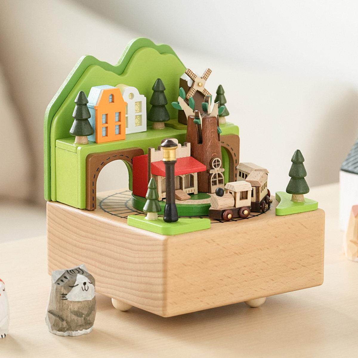 木质音乐盒八音盒小火车可旋转治愈系实木摆件送女生女孩生日礼物