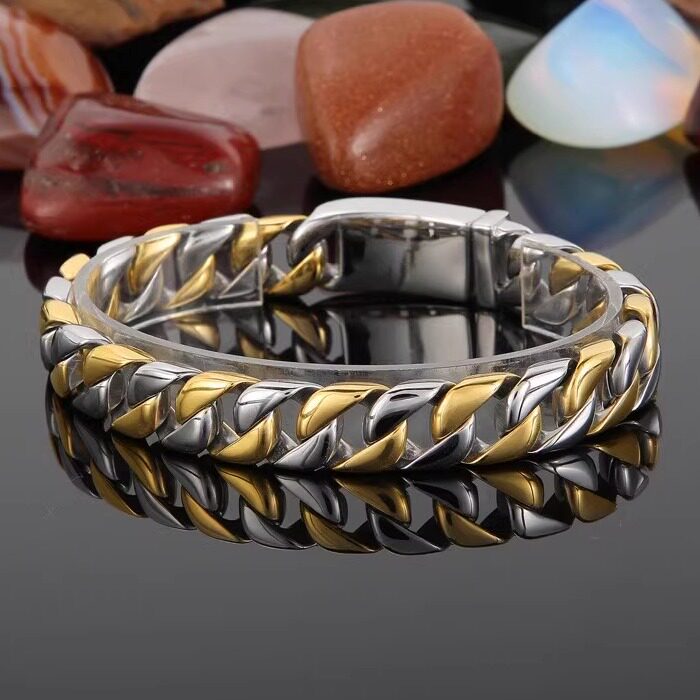 狂饰风百搭潮流韩版古巴手链男生不锈钢简约配饰帅气不掉色链条手