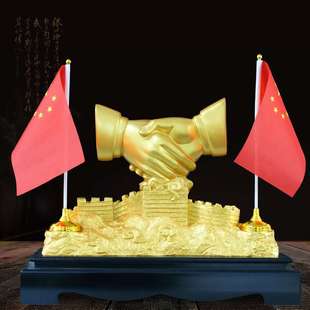 财富共赢握手摆件家居办公室桌面装饰店铺开业商业合作工艺礼品