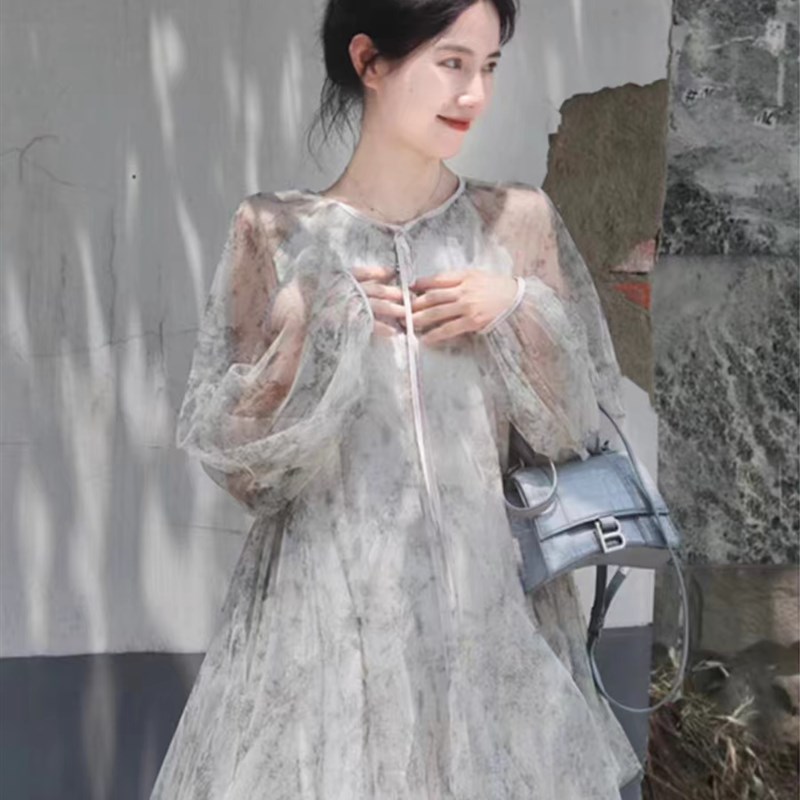 绝美小裙海边度假连衣裙女夏季网纱长袖防晒短裙仙气桔梗蓬蓬裙子