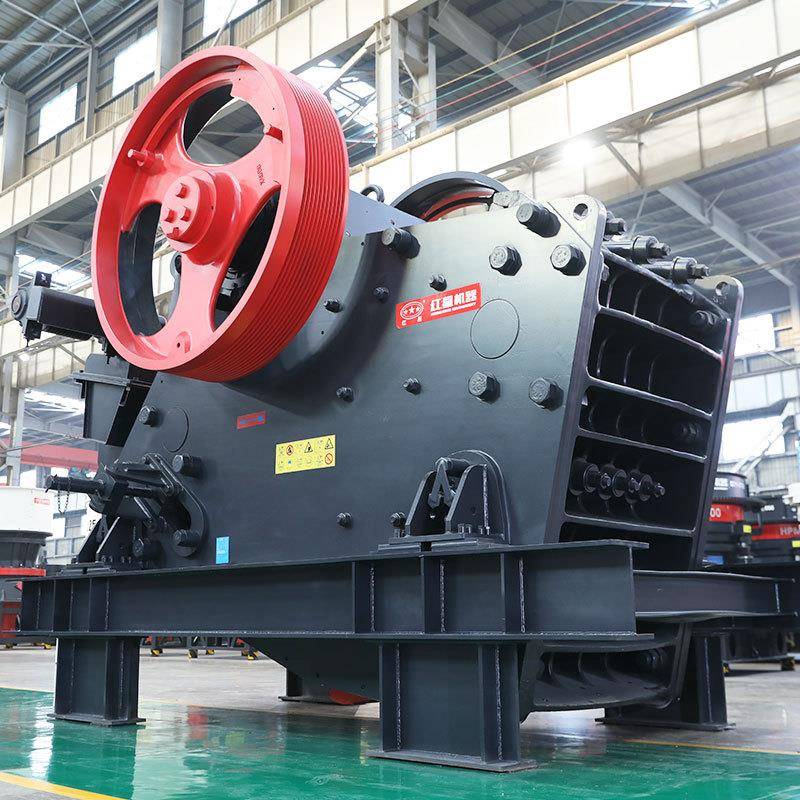 石头破碎机型大小设型QTK头碎石机械备价格多少钱一台砂石石破碎