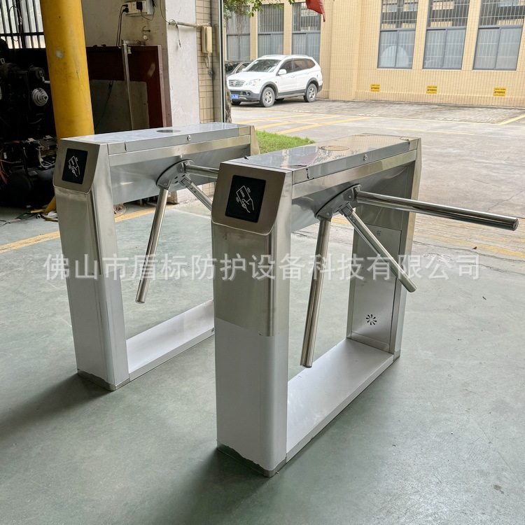 影剧院景区单向半高旋转门桥式不锈钢三棍闸人行摆闸翼闸全高转闸