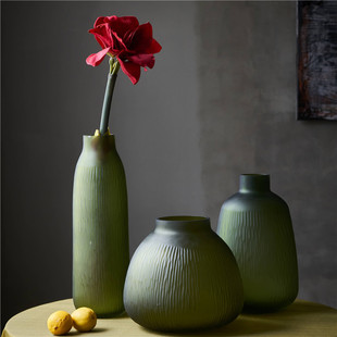 厂家直销创意手工刻磨大肚子小口玻璃花瓶居家客厅软装酒店装饰品