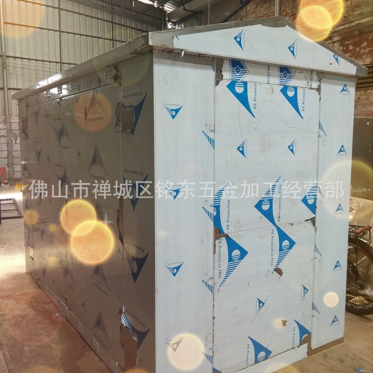 广州佛山铭东钣金厂厂家加工钣金机箱机柜型材电柜加工