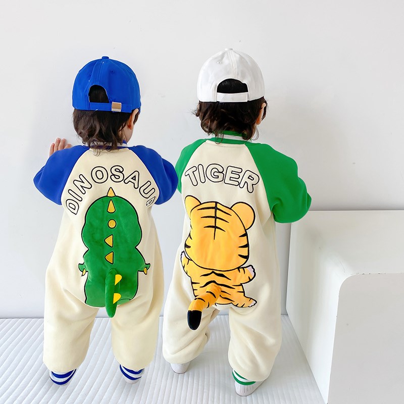 婴儿连体衣秋冬男女m宝宝卡通爬服保暖外套新生儿外出加绒卫衣冬