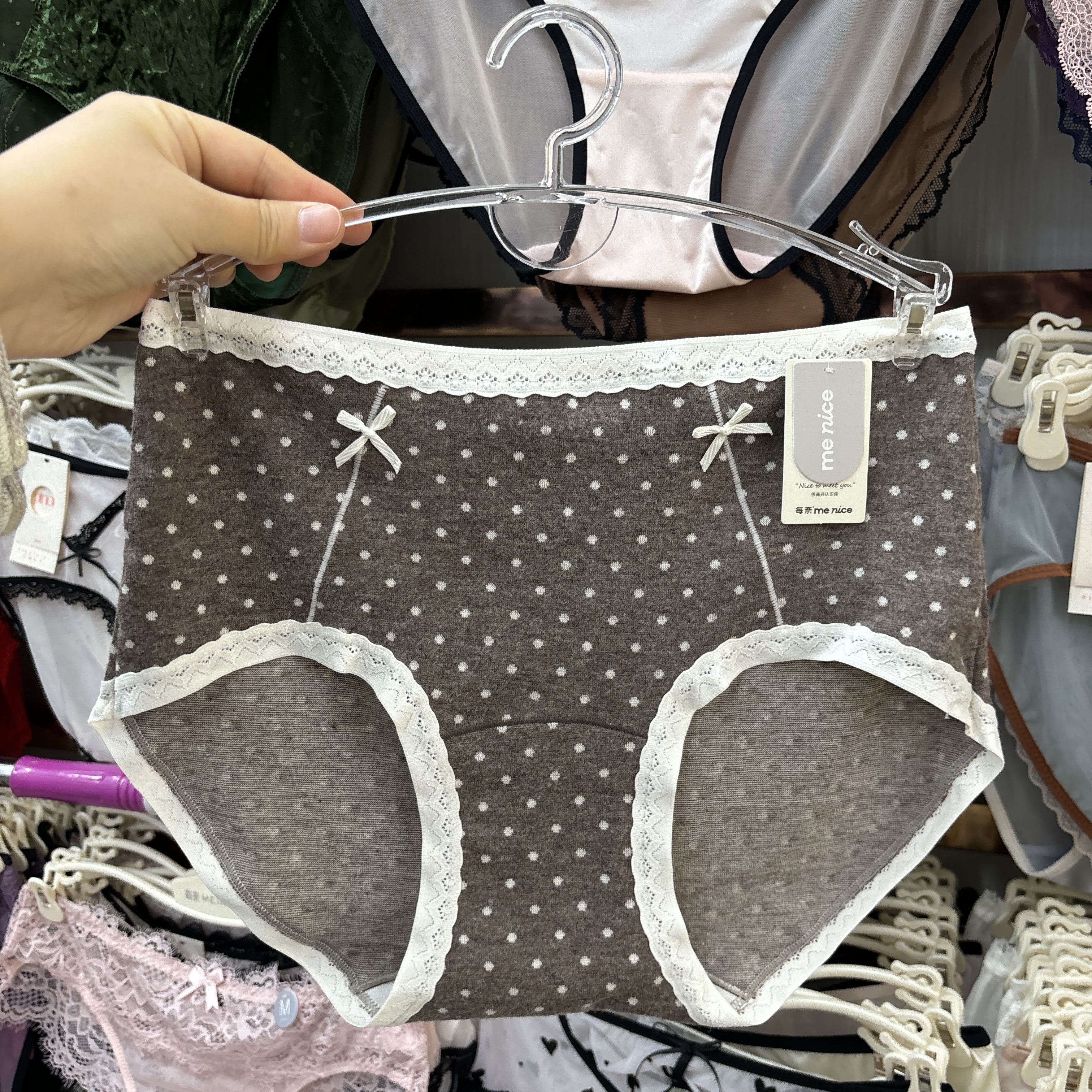 每奈6639磨毛中腰内裤女波点蝴蝶结蕾丝边透气包臀女士短裤大码