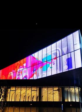 led透明屏室外橱31945窗玻璃广格栅贴膜晶柔膜息全告彩冰屏全性显