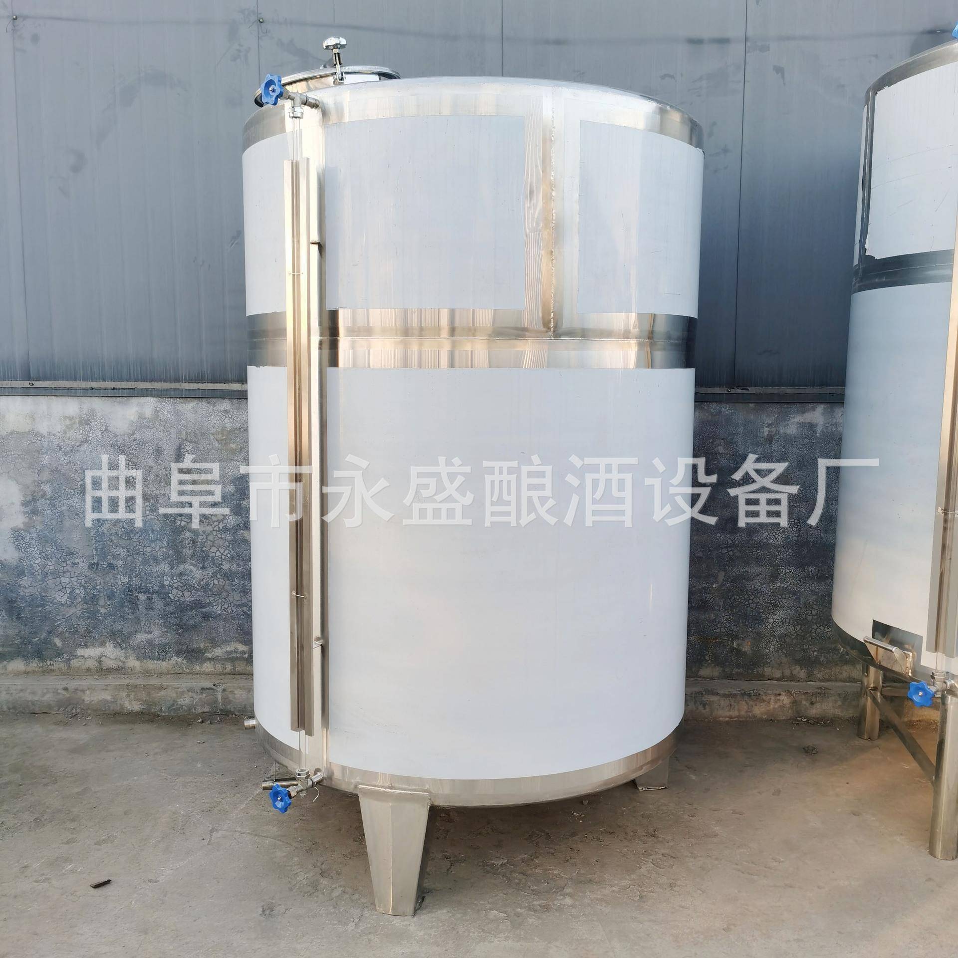 永盛制造立式酒规罐不密封储酒罐5吨CCN10吨同格酿酒储存设备销售