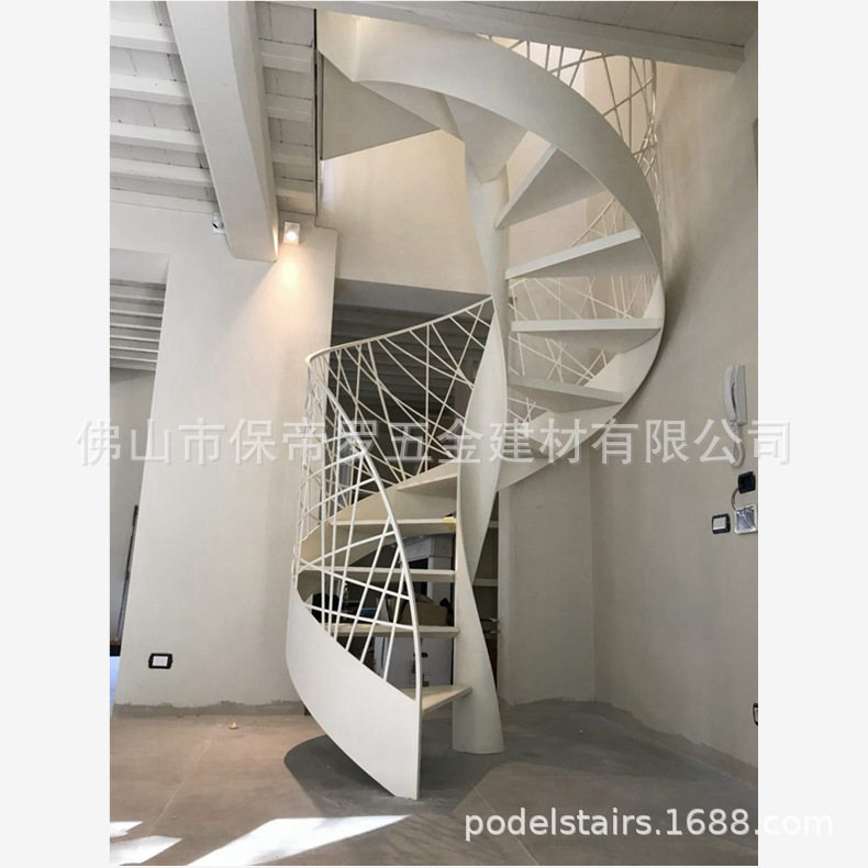 欧式简约304不锈钢立柱护栏铝合金栏杆电镀黑钛栏板木扶手楼梯
