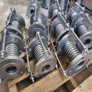 供水管道连接波纹防震波纹管法兰套筒蒸汽补偿器优惠供应