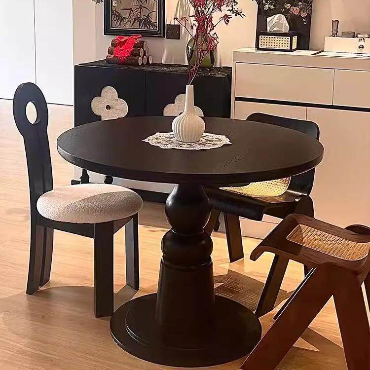 中古风小户型黑色圆形餐桌现代简约家用客厅实木圆桌设计师吃饭桌