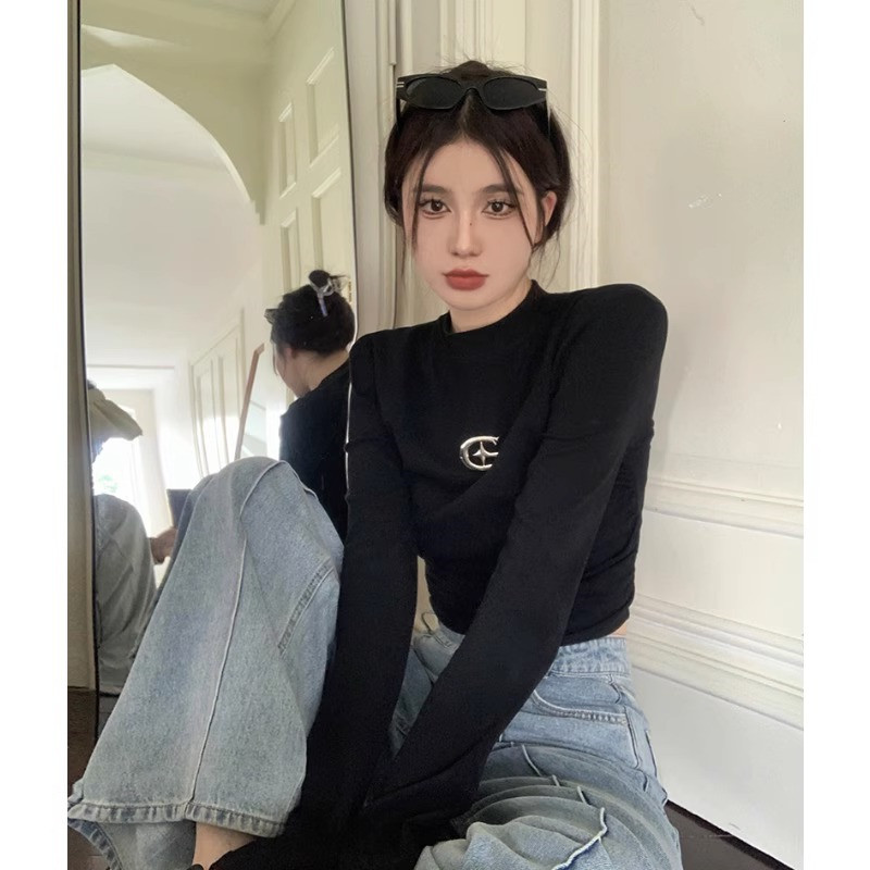 速发美式黑色正肩长袖T恤早辣紧身短妹打底衫内搭秋款高腰上衣