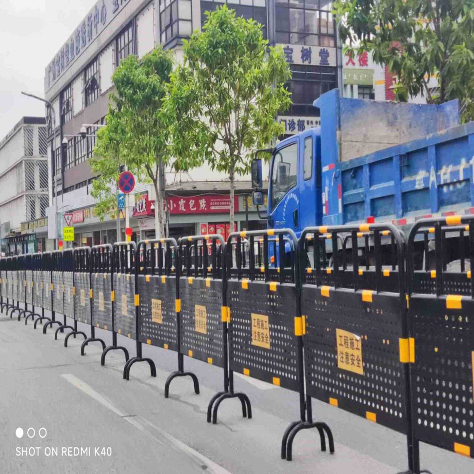 广州黄黑市政护栏施工标准化圆孔人行道马路公路安全文化桥面工地
