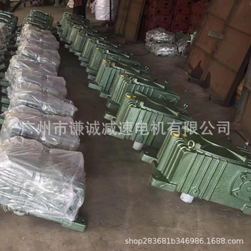 WX401-3HZE0减速机蜗轮蜗杆10/5/20/25/30/40P/5060输出轴垂/直向