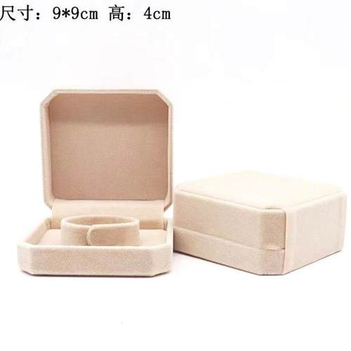 直销新款蛋糕装饰戒指盒摆件情人节首饰盒小红书烘焙甜品台生日迷