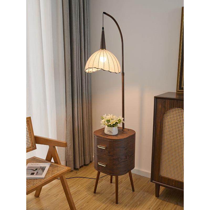 室饰置物灯中古风松装木落地氛围感客厅沙发实木床卧头柜台804灯