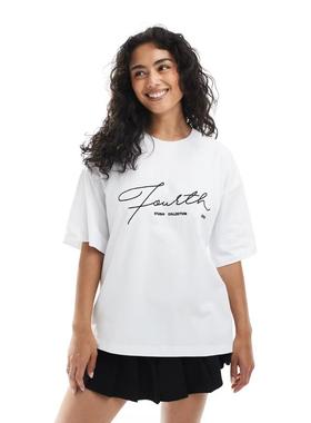 4Th  Reckless 女士 T恤 宽松款刺绣徽标T恤(白色)