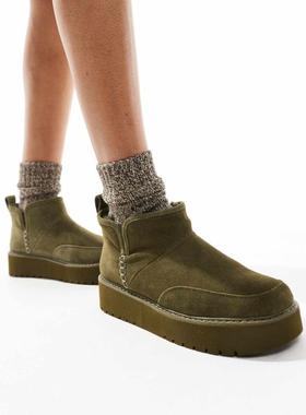 Stradivarius 女士 靴子 fluffy 防水台靴子(卡其色)