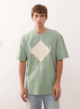 Karl Kani 男士 T恤 宽松款浅绿色音符佩斯利印花T恤