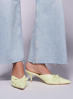 Public Desire 女士 鞋靴 Lionheart 宽版尖头小跟蝴蝶结黄色凉拖