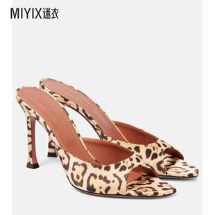 Alexa 女款 豹纹绸缎凉拖 Amina 迷衣时尚 Muaddi